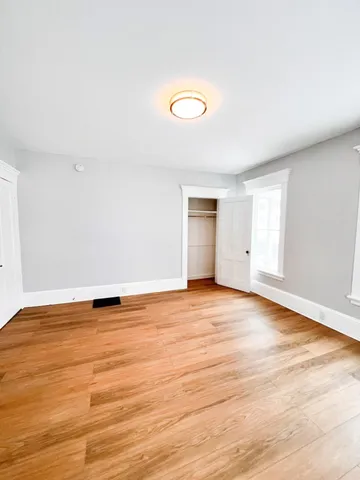 $1,675 | 178 Pleasant Street, Unit 1, Claremont, NH 03743