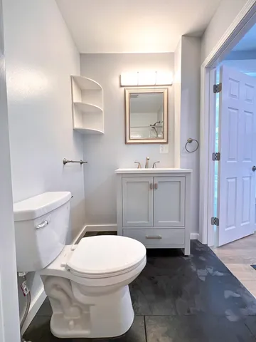 $1,675 | 178 Pleasant Street, Unit 1, Claremont, NH 03743