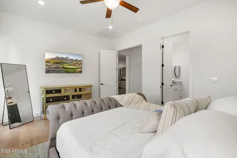 $1,699,000 | 4201 East Cheery Lynn Road, Phoenix, AZ 85018