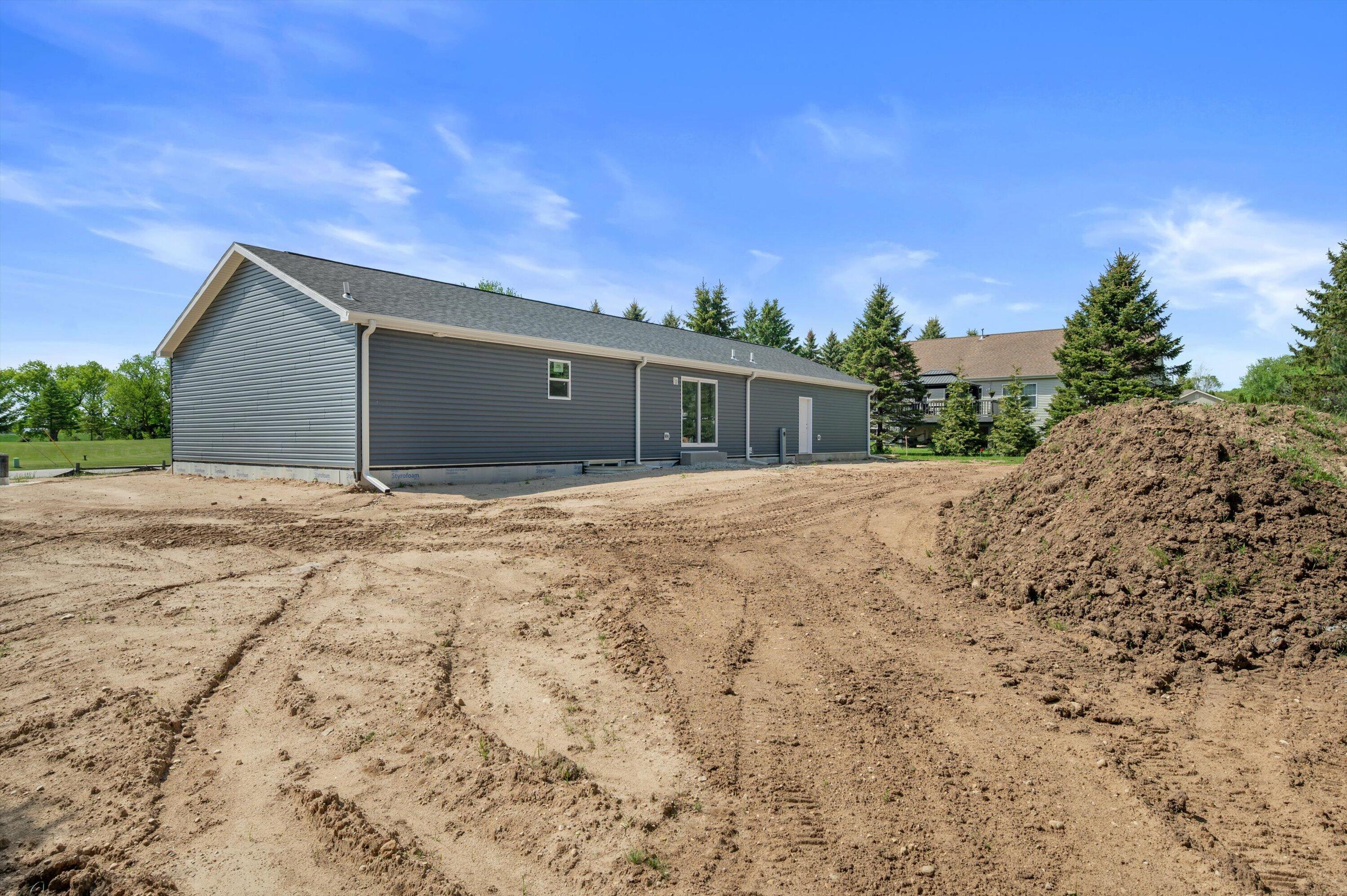 6910 Shady Lane Road Newburg, WI 53090 - Photo 25 of 27 Back