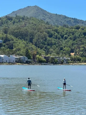 a view of a lake with houses