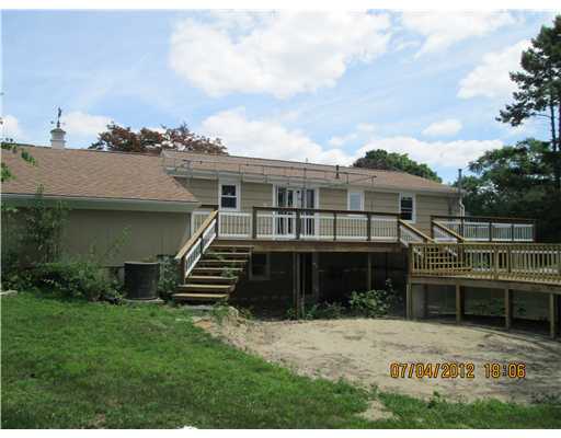 41 Pitman Road Warwick, RI 02886 - Photo 19 of 20 Exterior Front.