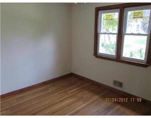 41 Pitman Road Warwick, RI 02886 - Photo 8 of 20 Exterior Front.