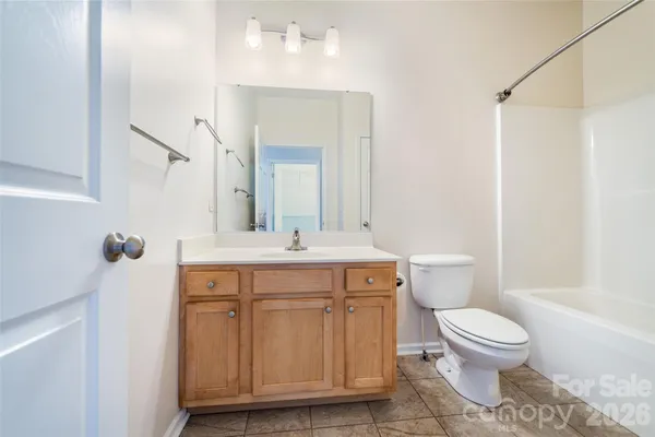 $279,000 | 10 Northbrook Place, Unit D, Asheville, NC 28804