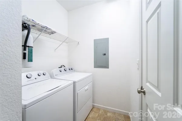 $279,000 | 10 Northbrook Place, Unit D, Asheville, NC 28804