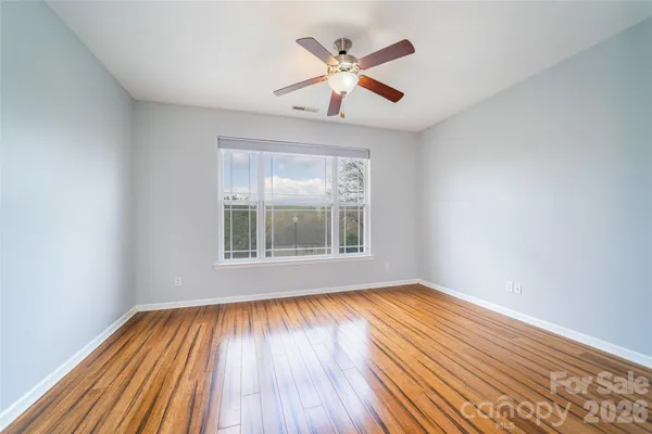$279,000 | 10 Northbrook Place, Unit D, Asheville, NC 28804