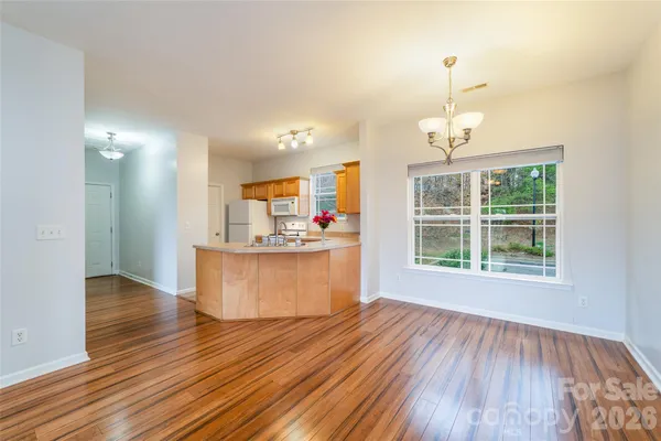 $279,000 | 10 Northbrook Place, Unit D, Asheville, NC 28804