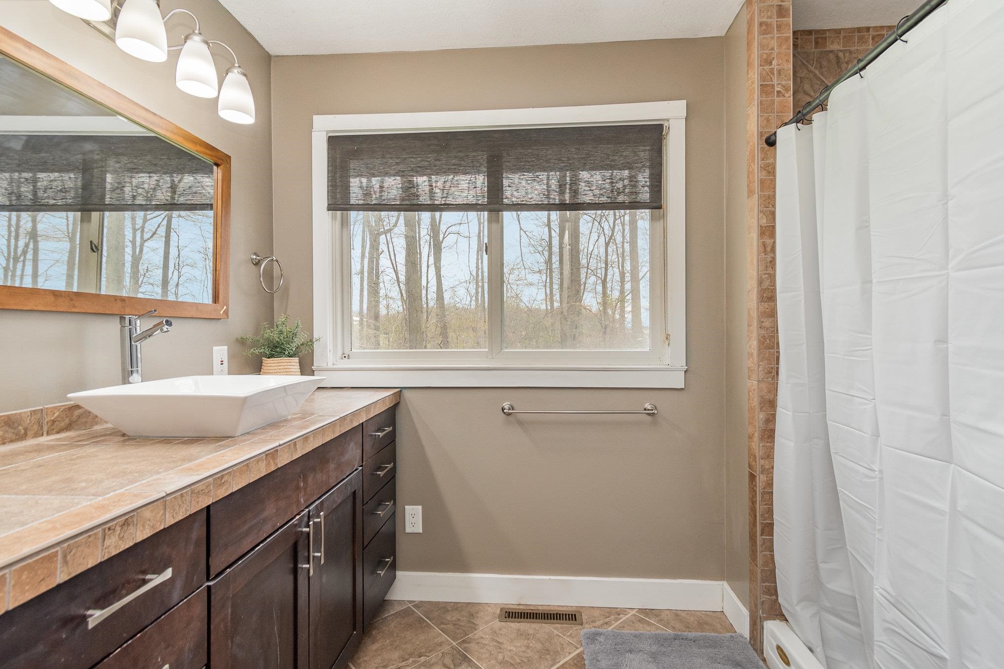 16606 Lunney Road Hemlock, MI 48626 - Photo 15 of 43