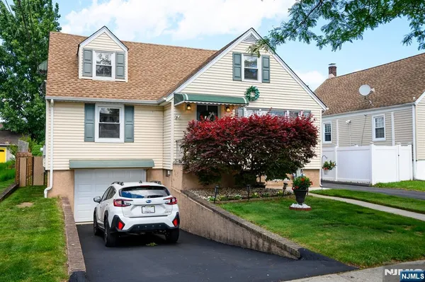 $699,000 | 39 Lawrence Avenue, Lodi, NJ 07644
