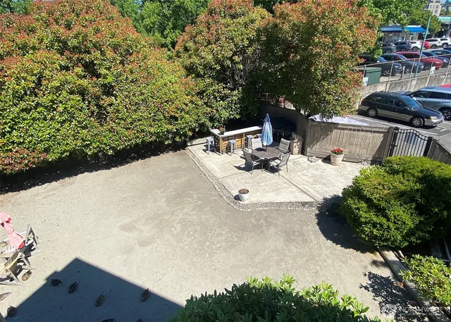 $2,500 | 65 Kirkland Avenue, Unit 214, Kirkland, WA 98033