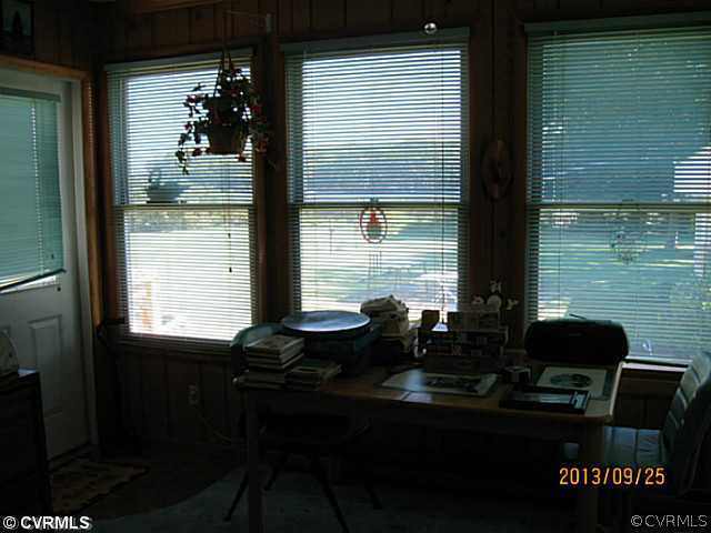 Interior Space/Layout - Sunroom