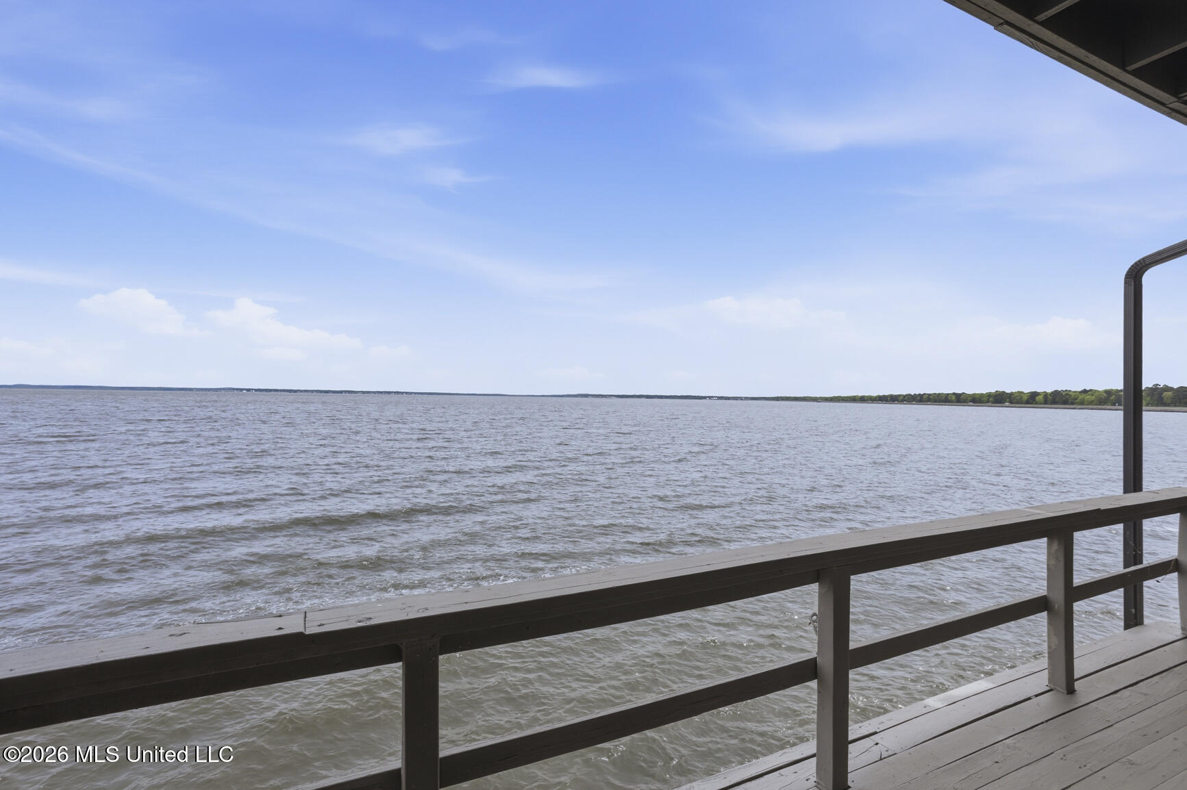62 Breakers Lane Ridgeland, MS 39157 - Photo 15 of 45 Living Room Porch w/Storage