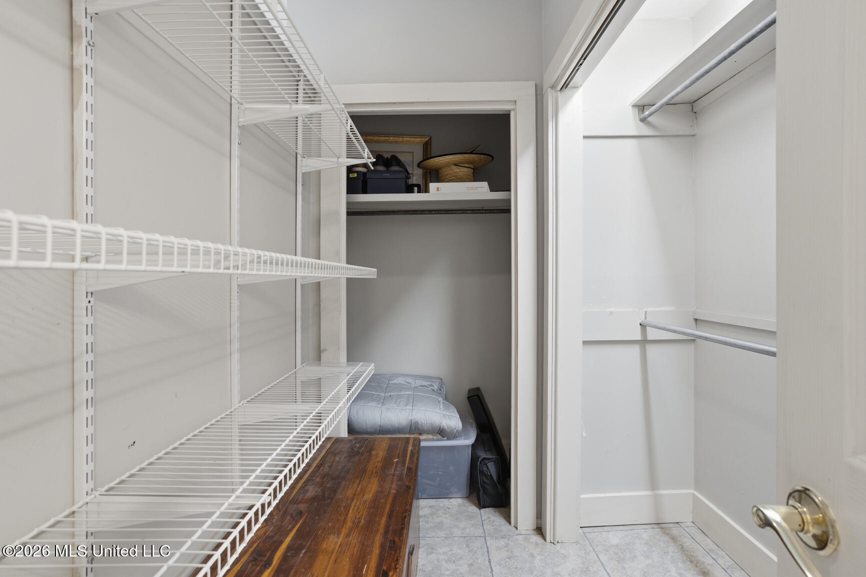 62 Breakers Lane Ridgeland, MS 39157 - Photo 31 of 45 Large Walk in Closet