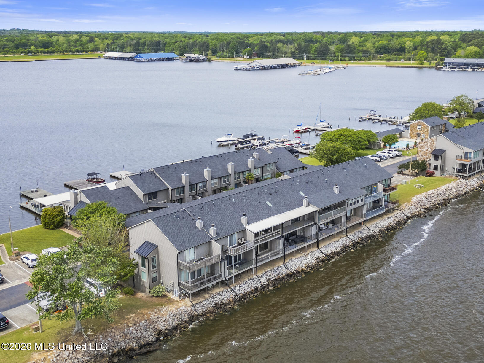 62 Breakers Lane Ridgeland, MS 39157 - Photo 4 of 45 Big Waterfront Views!