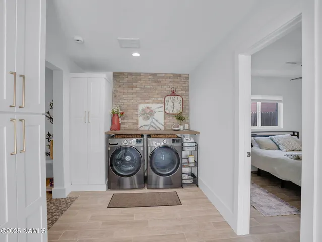 a view of living room washer and dryer