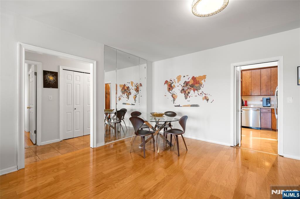 300 Gorge Road, Unit 62 Cliffside Park, NJ 07010 - Photo 9 of 31