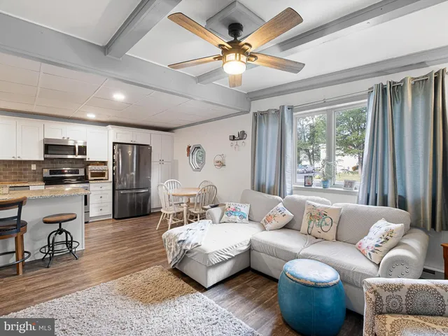 $369,900 | 307 Princess Avenue, Wilmington, DE 19803