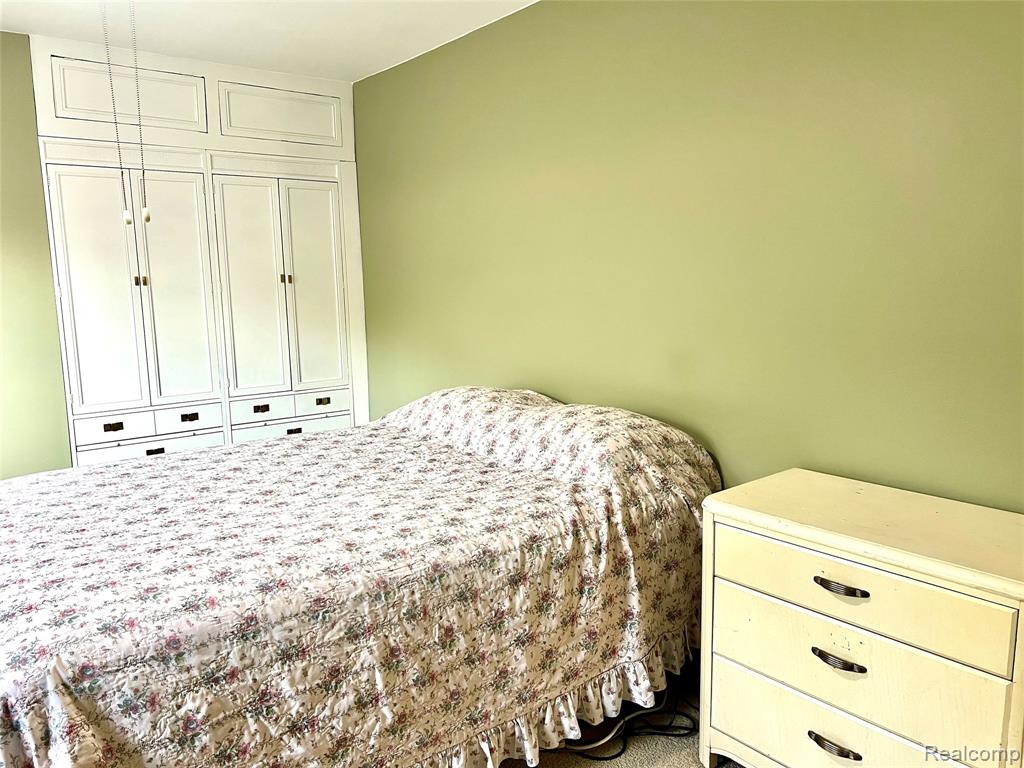 1199 South Sheldon Road, Unit 32 Plymouth, MI 48170 - Photo 17 of 41 Gallery Image 17