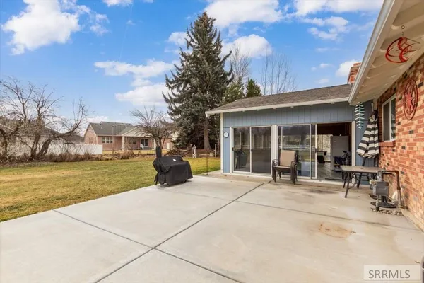 $535,000 | 3715 South 5th West, Idaho Falls, ID 83404