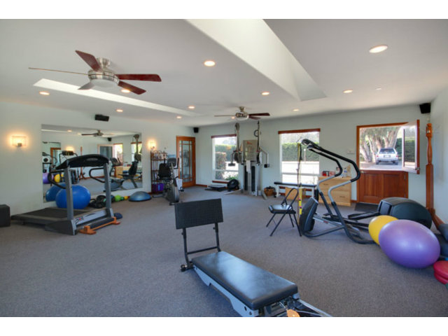 105 Corralitos Road Corralitos, CA 95076 - Photo 22 of 25 a living room with lots of furniture