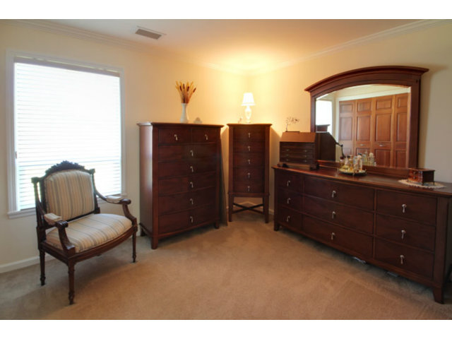 105 Corralitos Road Corralitos, CA 95076 - Photo 10 of 25 a workspace room with furniture