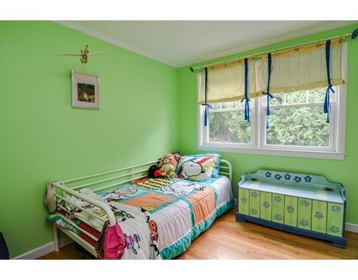 56 Dunster Road Framingham, MA 01702 - Photo 17 of 23 Gallery Image 17