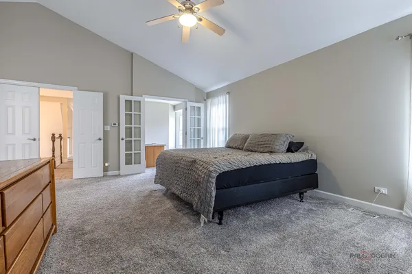 $890,000 | 1800 Darnell Street, Libertyville, IL 60048