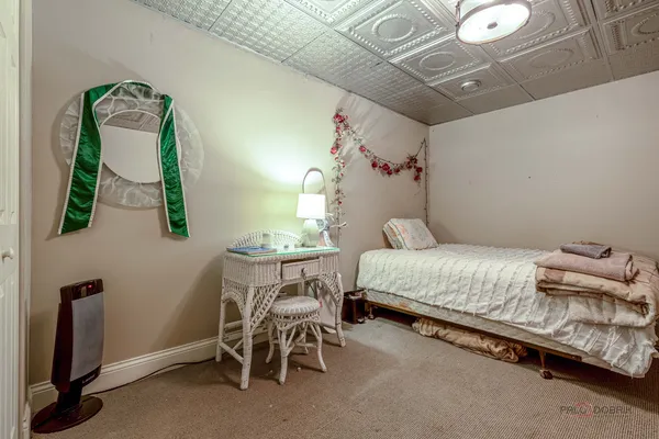 $890,000 | 1800 Darnell Street, Libertyville, IL 60048