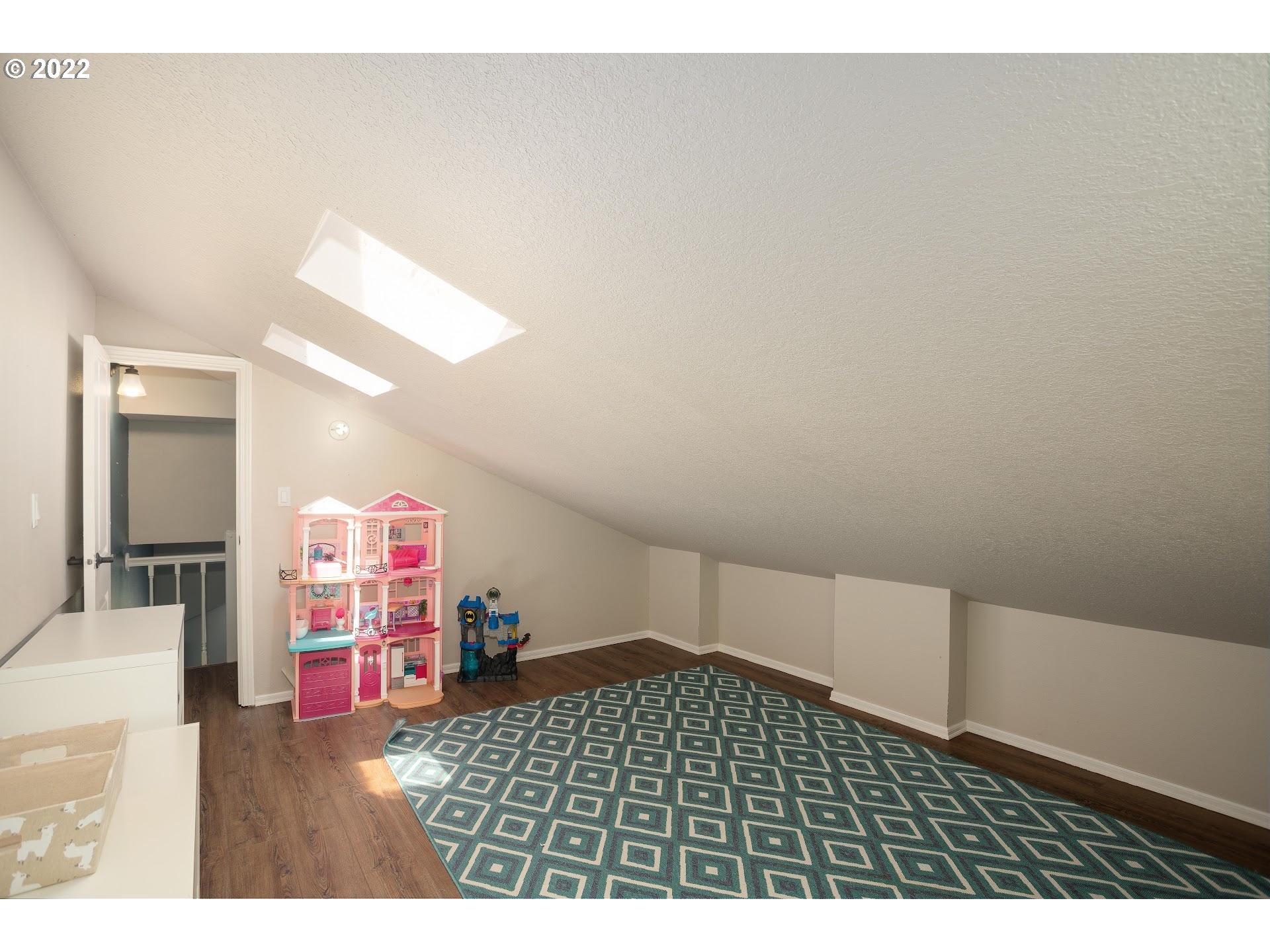 6560 Southwest Alfred Street Portland, OR 97223 - Photo 21 of 28 Bonus Room