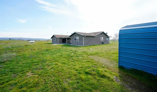 $749,000 | 35099 Heiskell Drive, Raymond, CA 93653