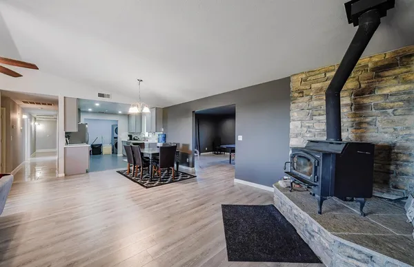 $749,000 | 35099 Heiskell Drive, Raymond, CA 93653