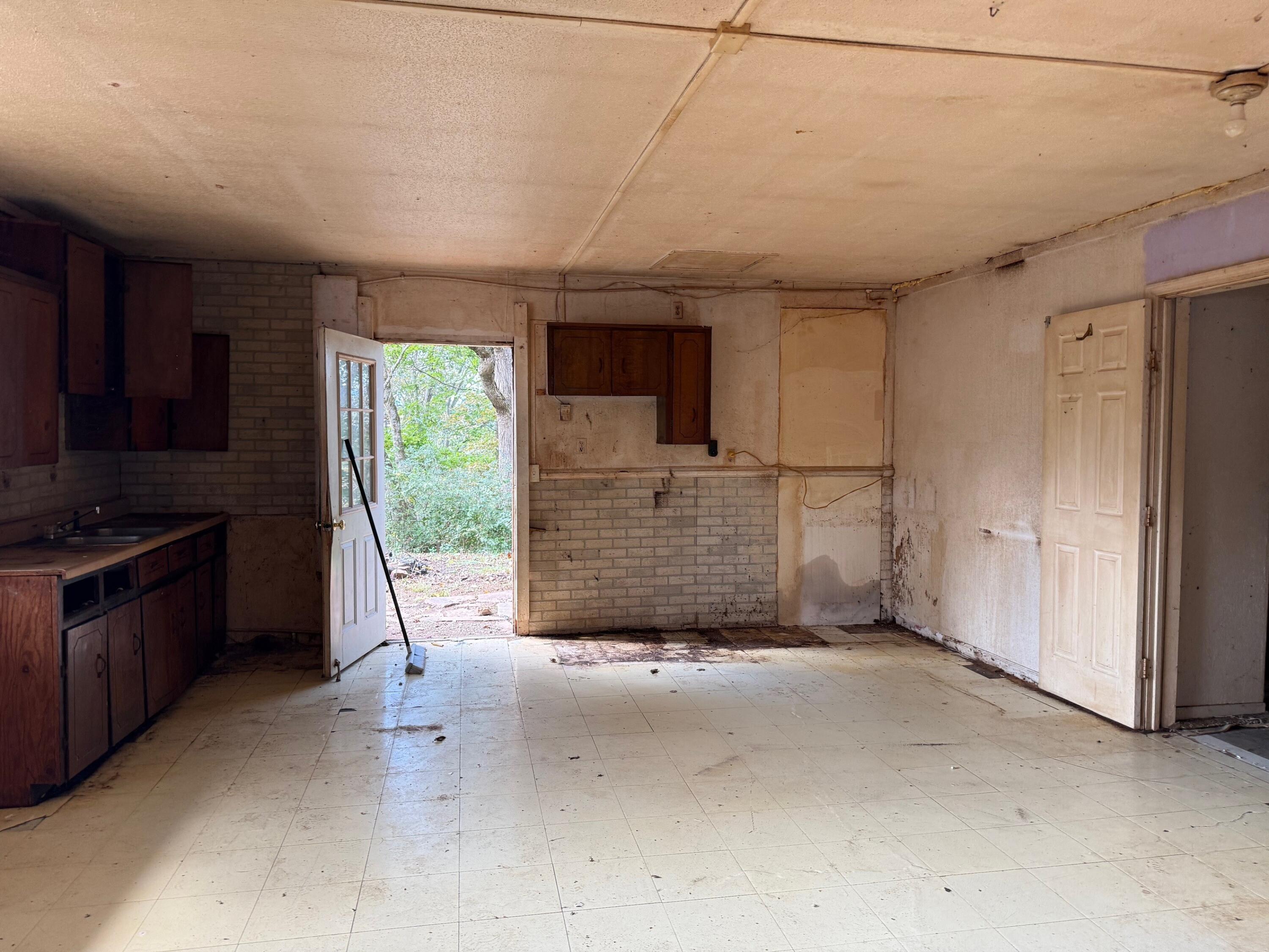 3795 Griffith Highway Jasper, TN 37347 - Photo 14 of 18 4