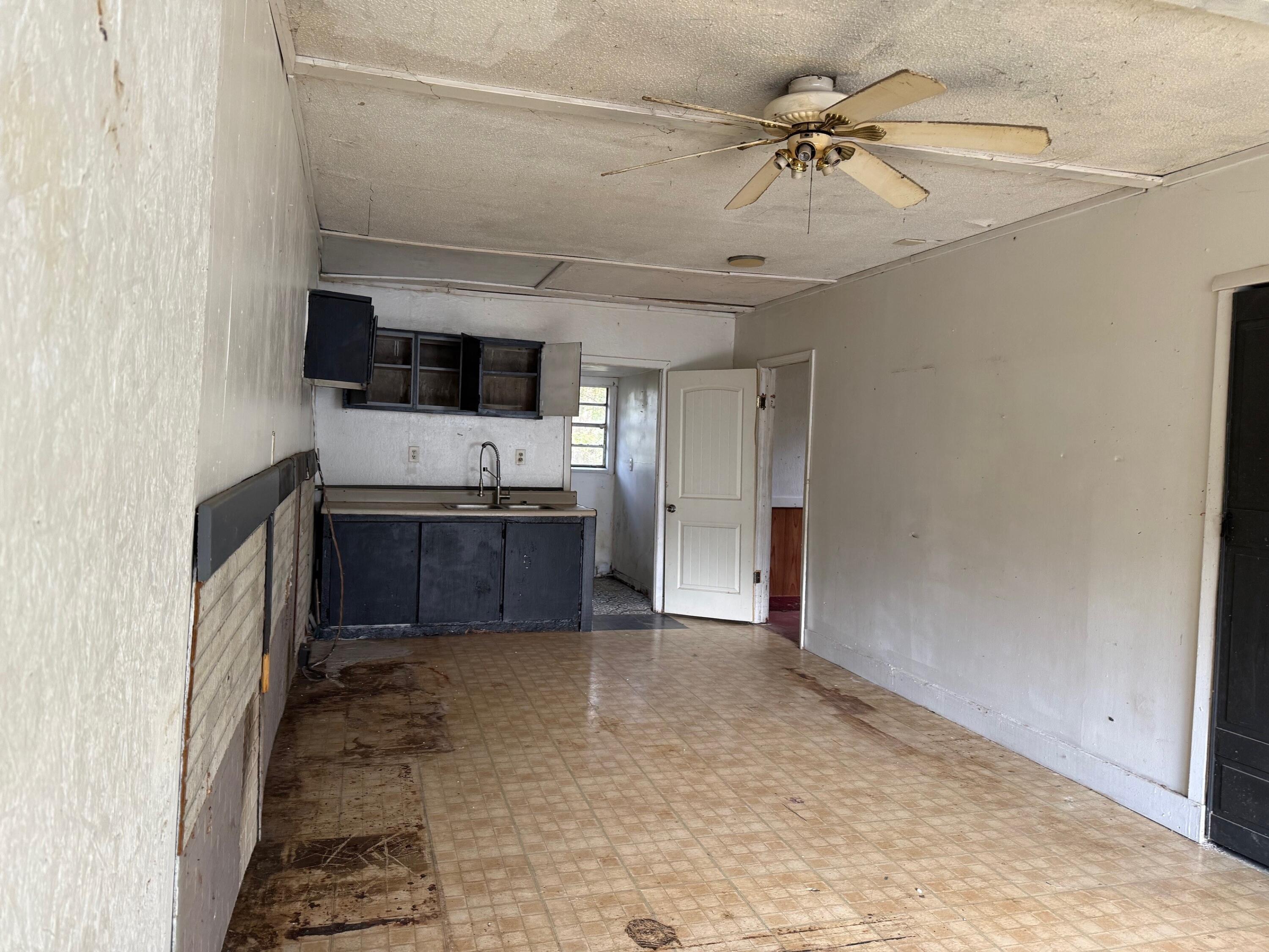 3795 Griffith Highway Jasper, TN 37347 - Photo 17 of 18 7