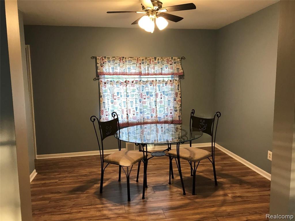 2173 South Dye Road Flint, MI 48532 - Photo 3 of 26