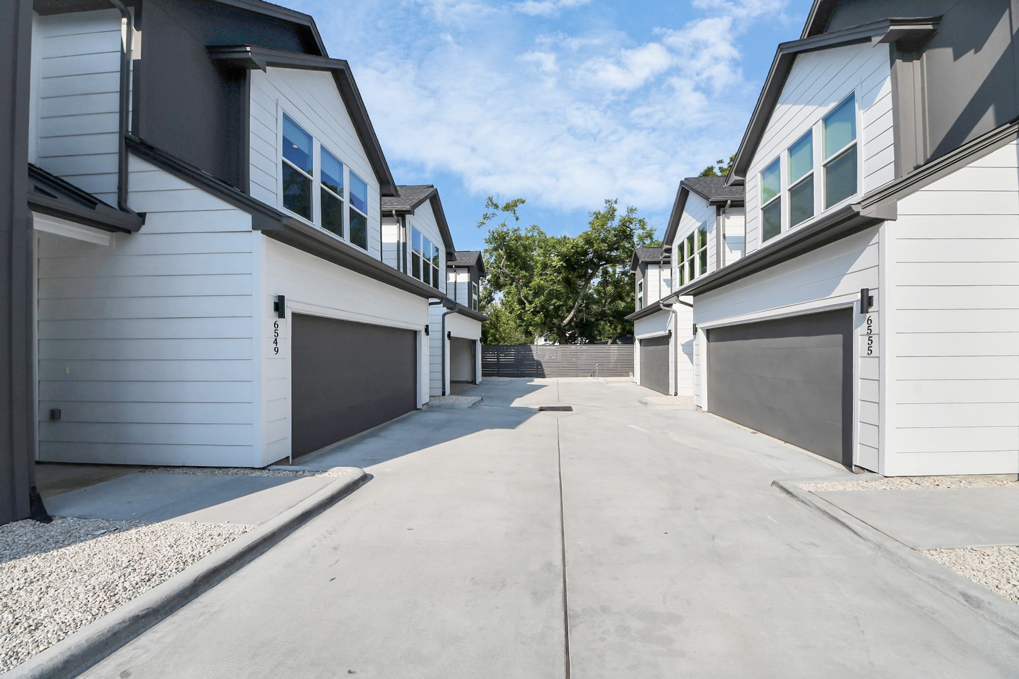 6549 Sealey Street Houston, TX 77091 - Photo 33 of 40 a front view of a house with garage