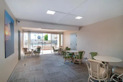 $945,000 | 4944 Cass Street, Unit 1102, San Diego, CA 92109