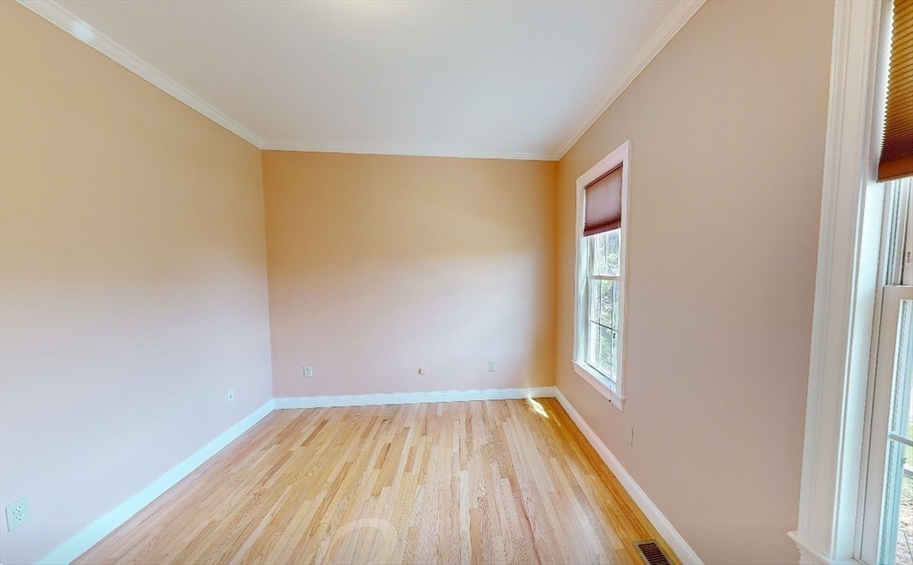 7 Deer Run Charlton, MA 01507 - Photo 15 of 42