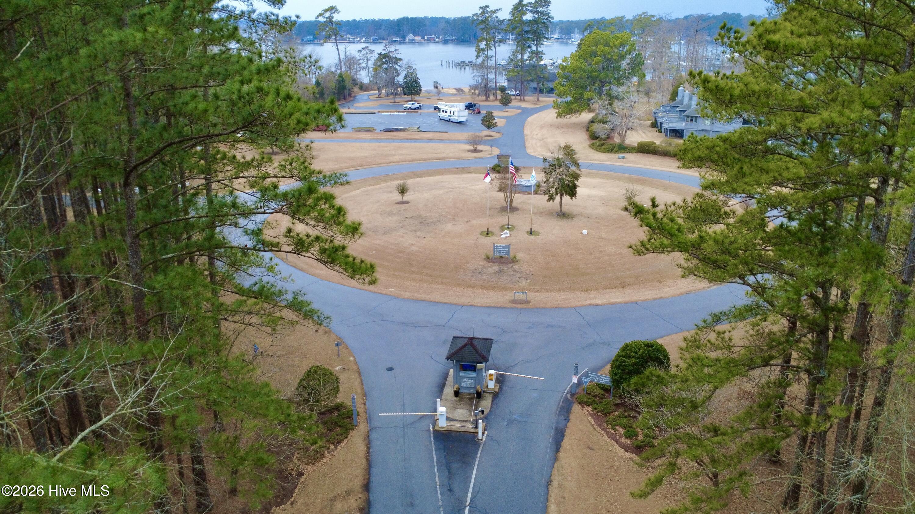 27 Pelican Bay Road Washington, NC 27889 - Photo 9 of 15 DJI_0886