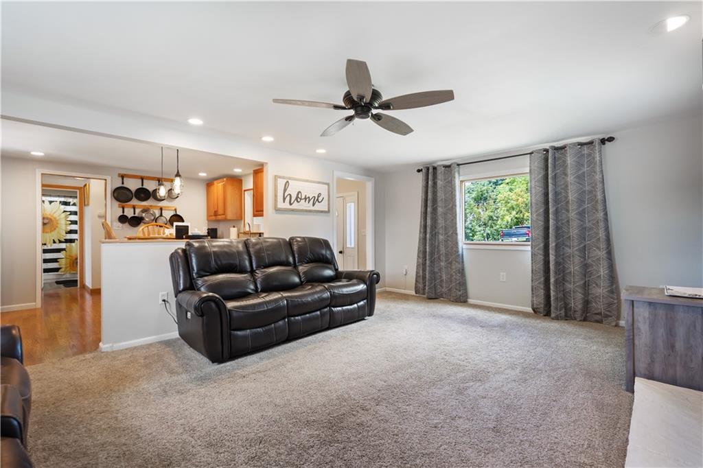 3533 Bakerstown Road Bakerstown, PA 15007 - Photo 6 of 25 Gallery Image 6