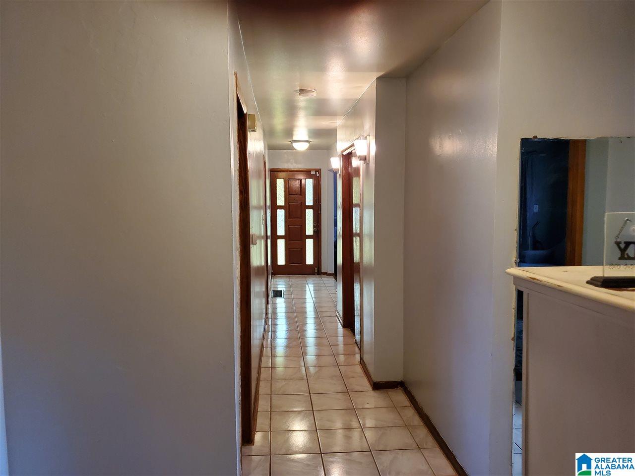 333 9th Avenue Southwest Birmingham, AL 35211 - Photo 7 of 21
