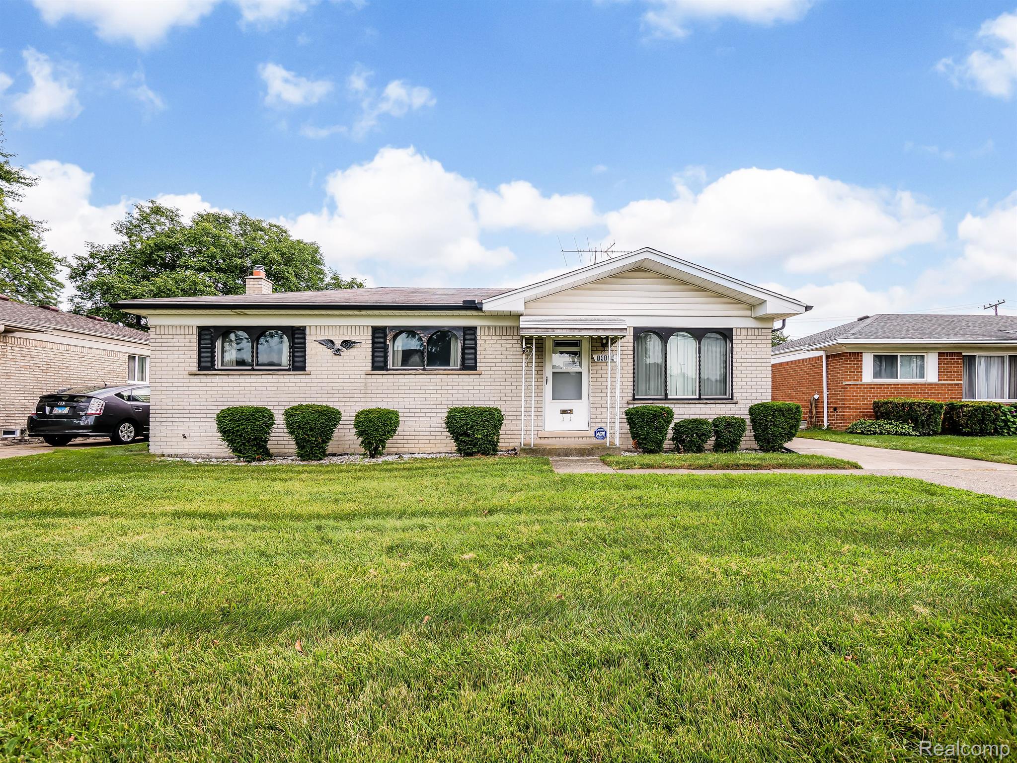 14144 Martin Road Warren, MI 48088 - Photo 17 of 17 Gallery Image 17