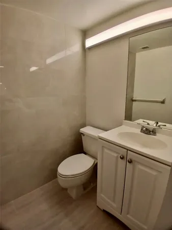 $1,790 | 4164 Inverrary Drive, Unit 311, Lauderhill, FL 33319