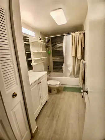 $1,790 | 4164 Inverrary Drive, Unit 311, Lauderhill, FL 33319