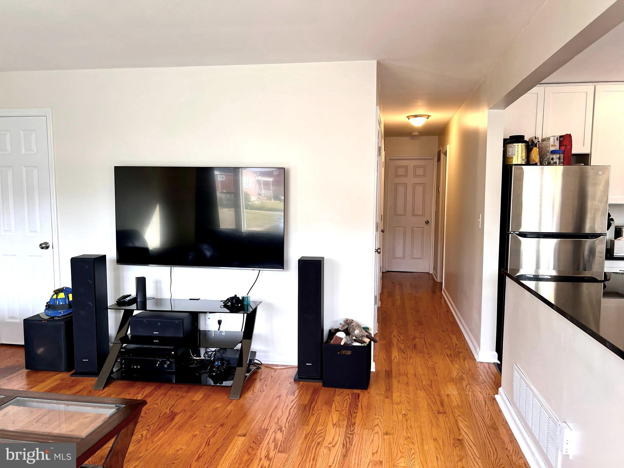 8063 Woodhaven Road Rosedale, MD 21237 - Photo 2 of 28