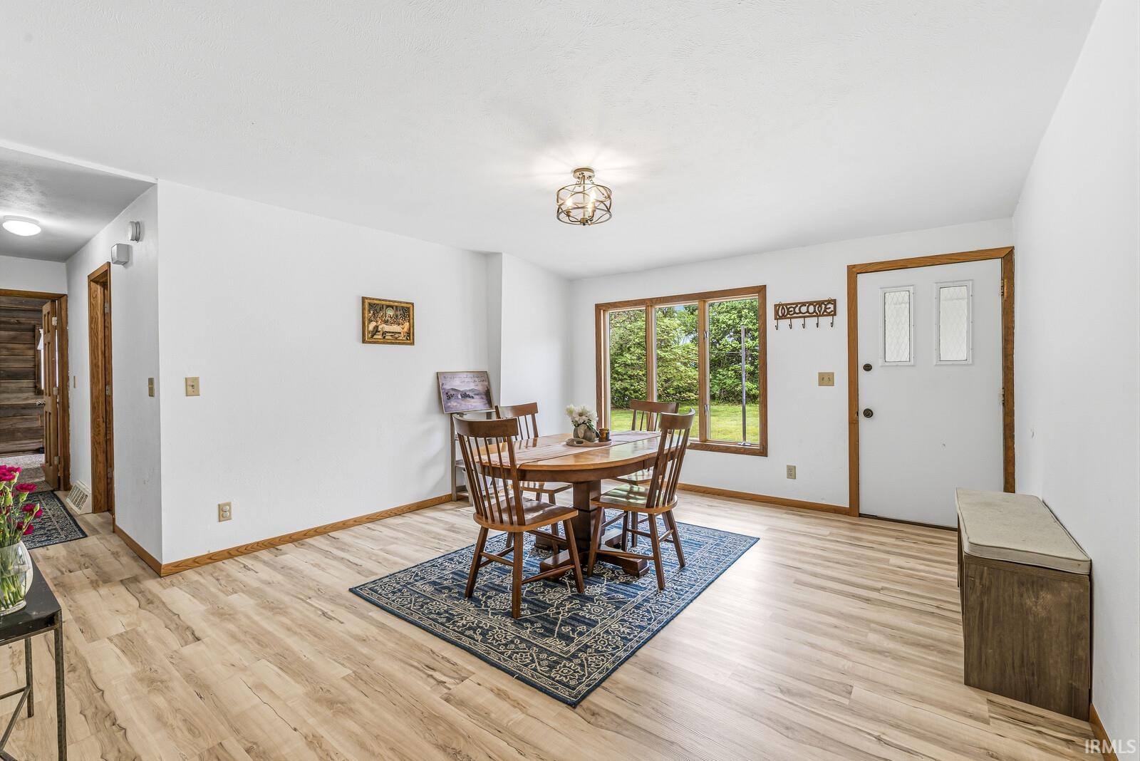 54522 Homeland Road Elkhart, IN 46514 - Photo 4 of 34 Gallery Image 4