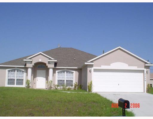 4208 Southwest Whitebread Road Port St. Lucie, FL 34953 - Photo 1 of 14 Primary Photo