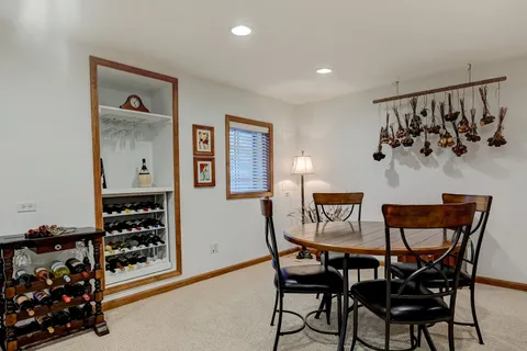 $625,000 | 4256 Stableford Lane, Naperville, IL 60564