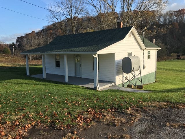 2047 Fort Chiswell Road Max Meadows, VA 24360 - Photo 1 of 1 Gallery Image 1