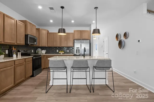 $324,900 | 7713 Ethora Way, Unit 52, Charlotte, NC 28216