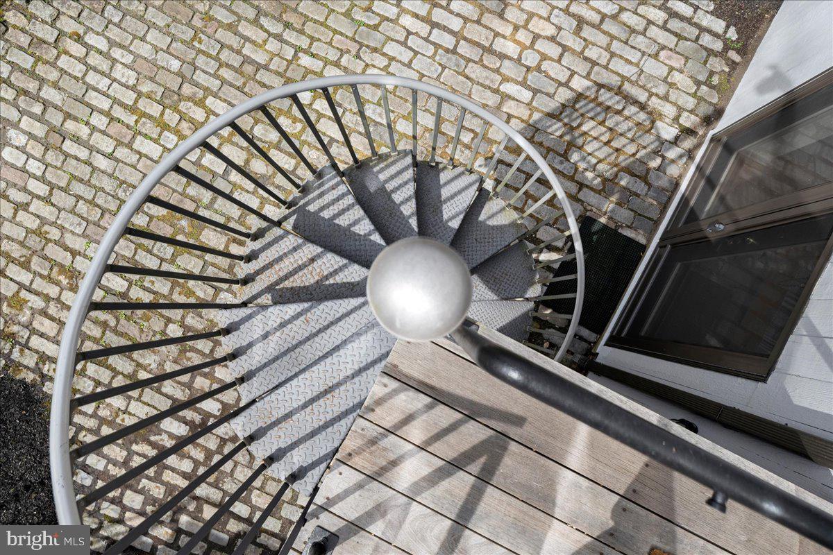 2905 Ash Mill Road Doylestown, PA 18902 - Photo 11 of 57 Spiral Stairs